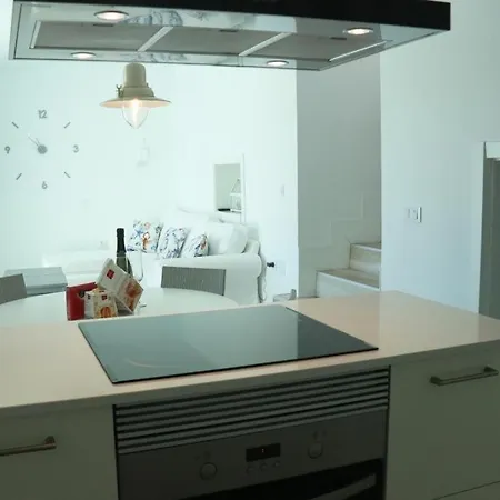 Trisara - Playitas Feriehus *